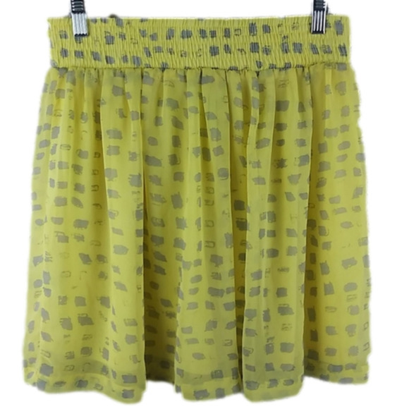 𝅺Dina Be Yellow Gray Geometric Pattern Back Zip Pleated Spring Micro Mini Skirt - Picture 1 of 12